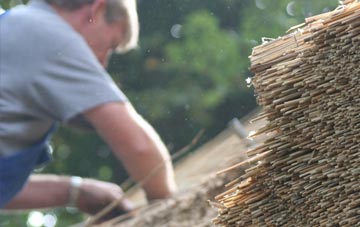 professional Ebbesbourne Wake thatchers